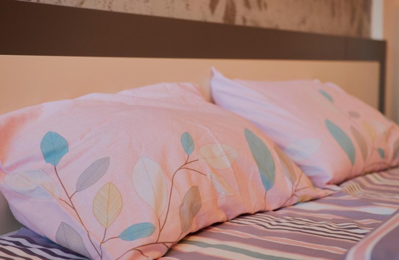 Diamond Butterfly Apartment Skopje Ngoại thất bức ảnh