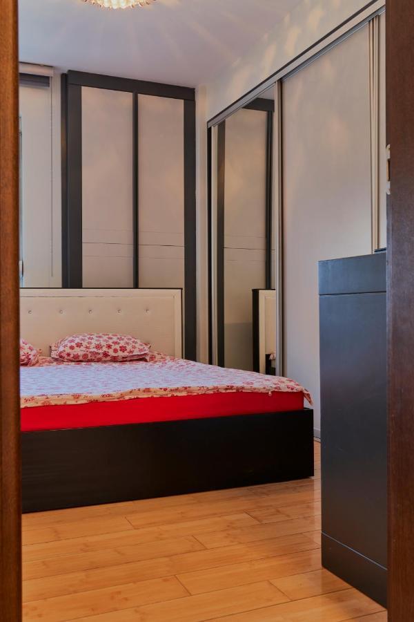 Diamond Butterfly Apartment Skopje Ngoại thất bức ảnh