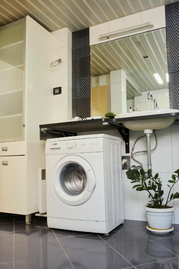 Diamond Butterfly Apartment Skopje Ngoại thất bức ảnh